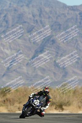 media/Oct-30-2025-Racers Edge (Thu) [[dabbdaf680]]/2-A Group/Session 5 (Turn 7)/